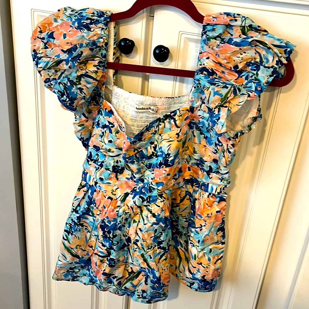 Abercrombie and Fitch BabyDoll Spring top